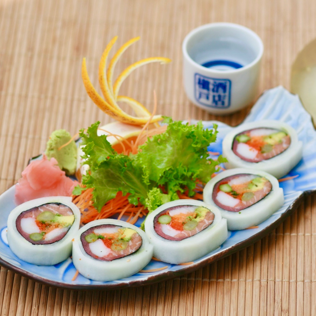 Sashimi Roll.